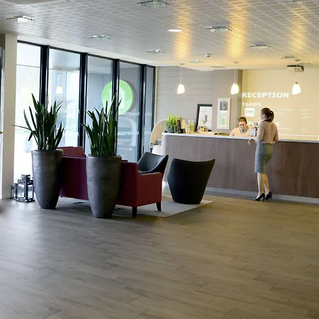 Campanile Belfort Montbeliard - Gare La Jonxion. Hotel Meroux