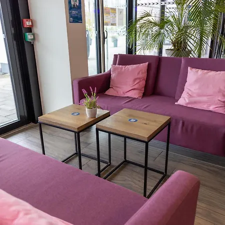 Hotel Campanile Belfort Montbeliard - Gare La Jonxion.